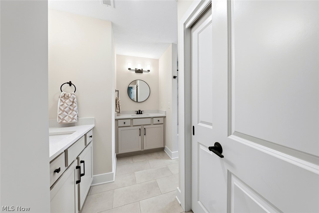 362 Oakmoor Avenue Bay Village OH 44140
