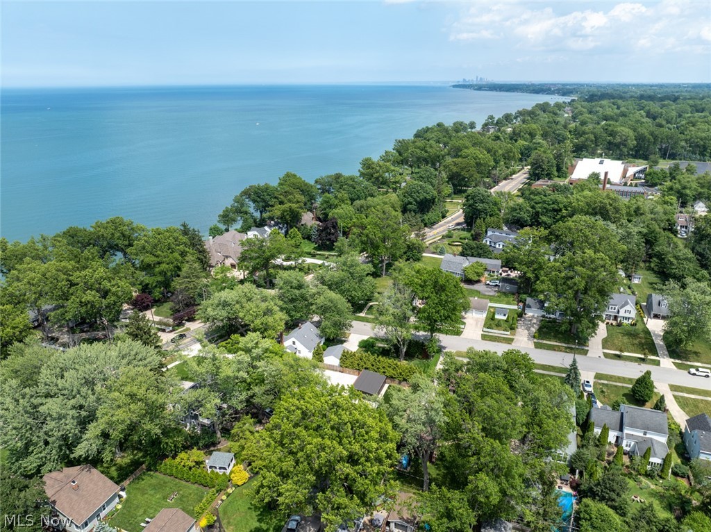 362 Oakmoor Avenue Bay Village OH 44140
