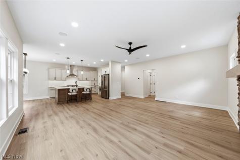 362 Oakmoor Avenue Bay Village OH 44140