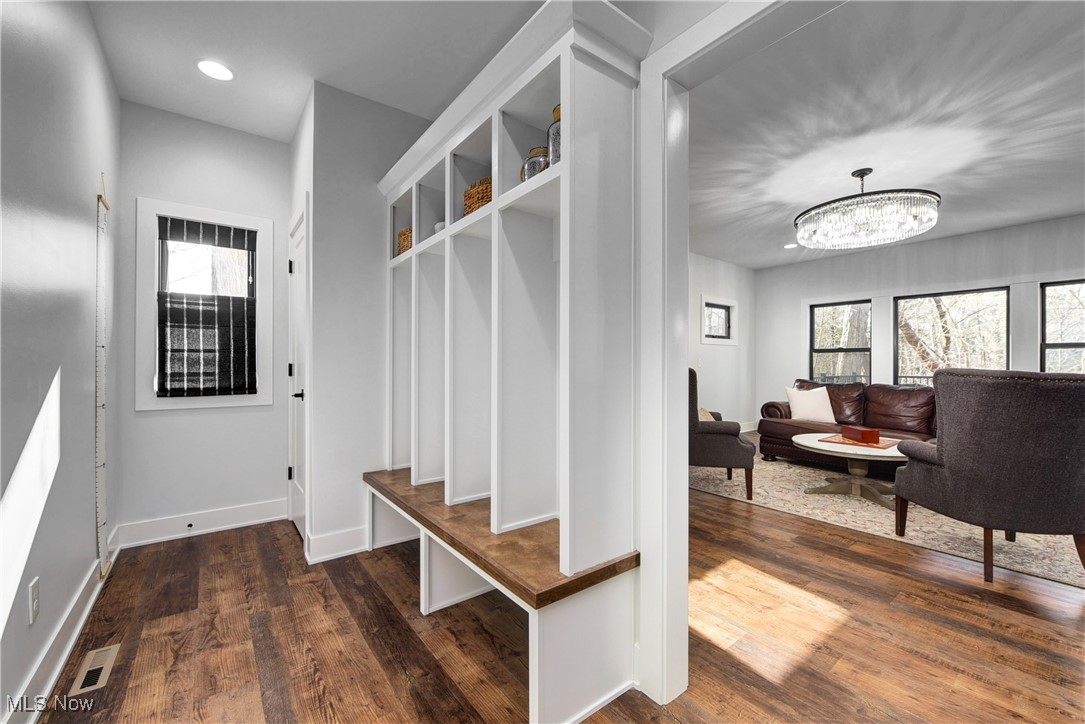 362 Oakmoor Avenue Bay Village OH 44140