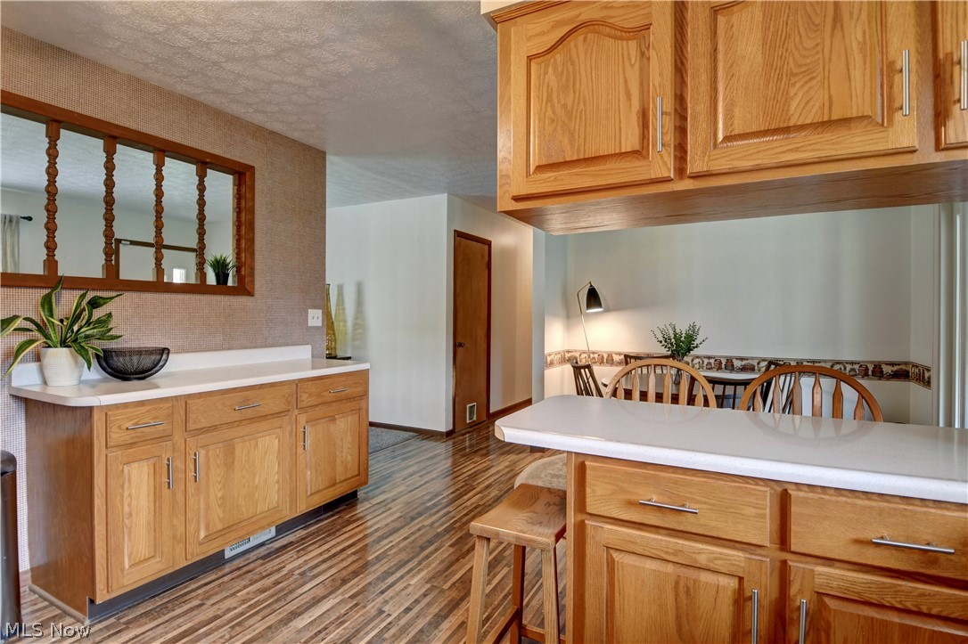 4216 Schumacher Hollow Road SE New Philadelphia OH 44663