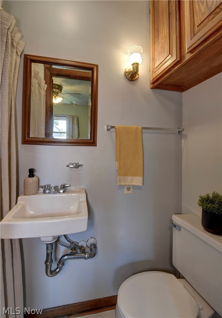 4216 Schumacher Hollow Road SE New Philadelphia OH 44663