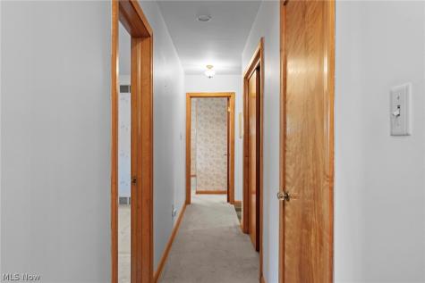 2588 17th Street Cuyahoga Falls OH 44223