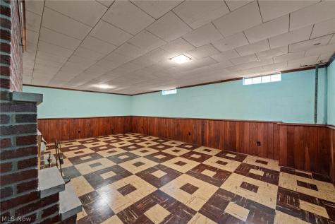 2588 17th Street Cuyahoga Falls OH 44223