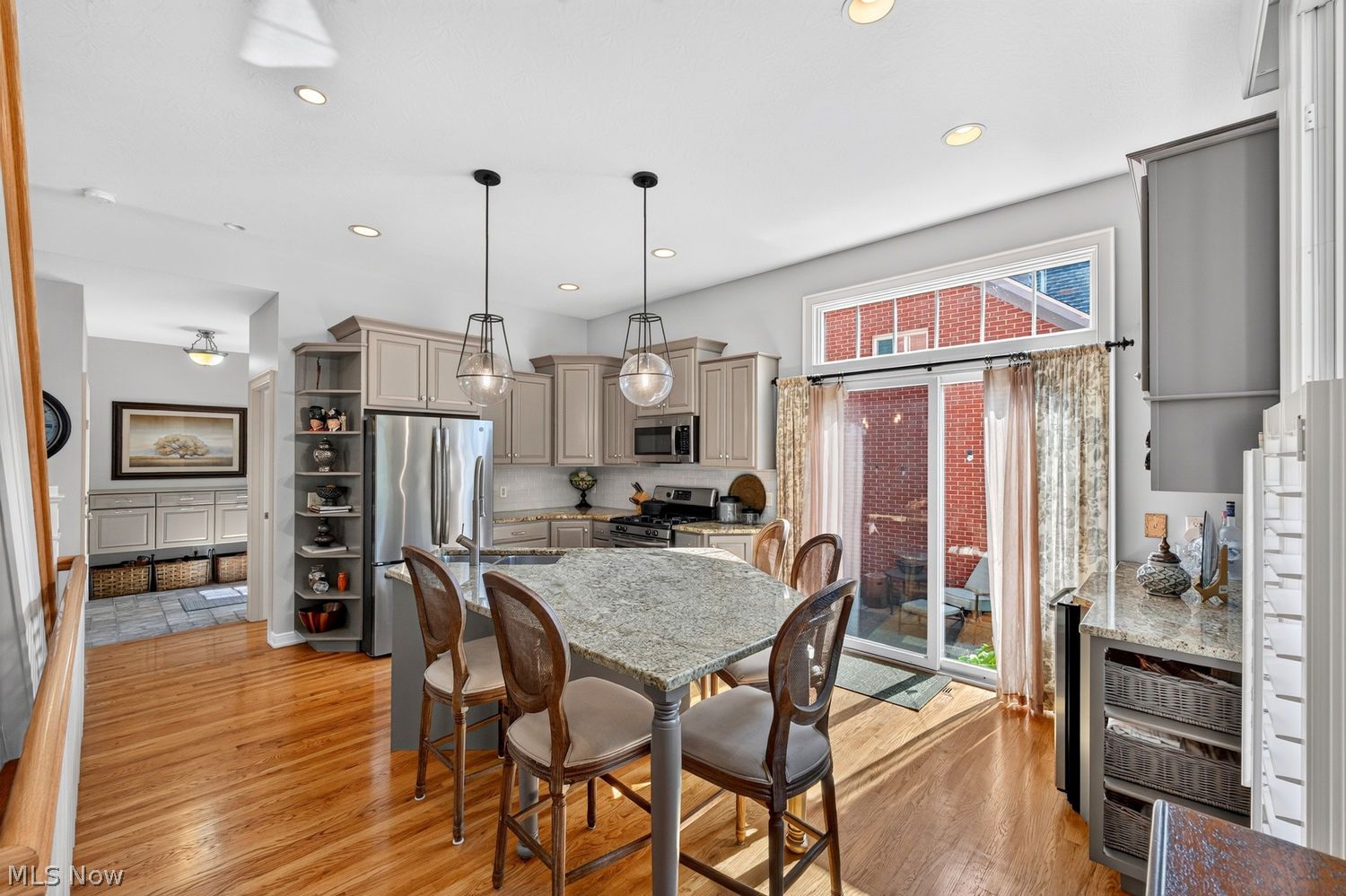 32042 Handford Boulevard Avon Lake OH 44012