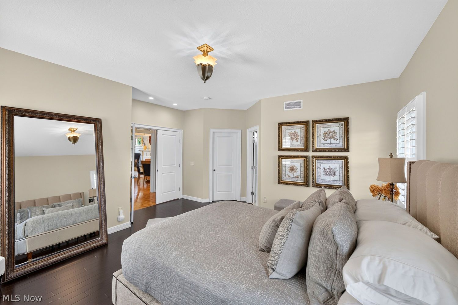 32042 Handford Boulevard Avon Lake OH 44012
