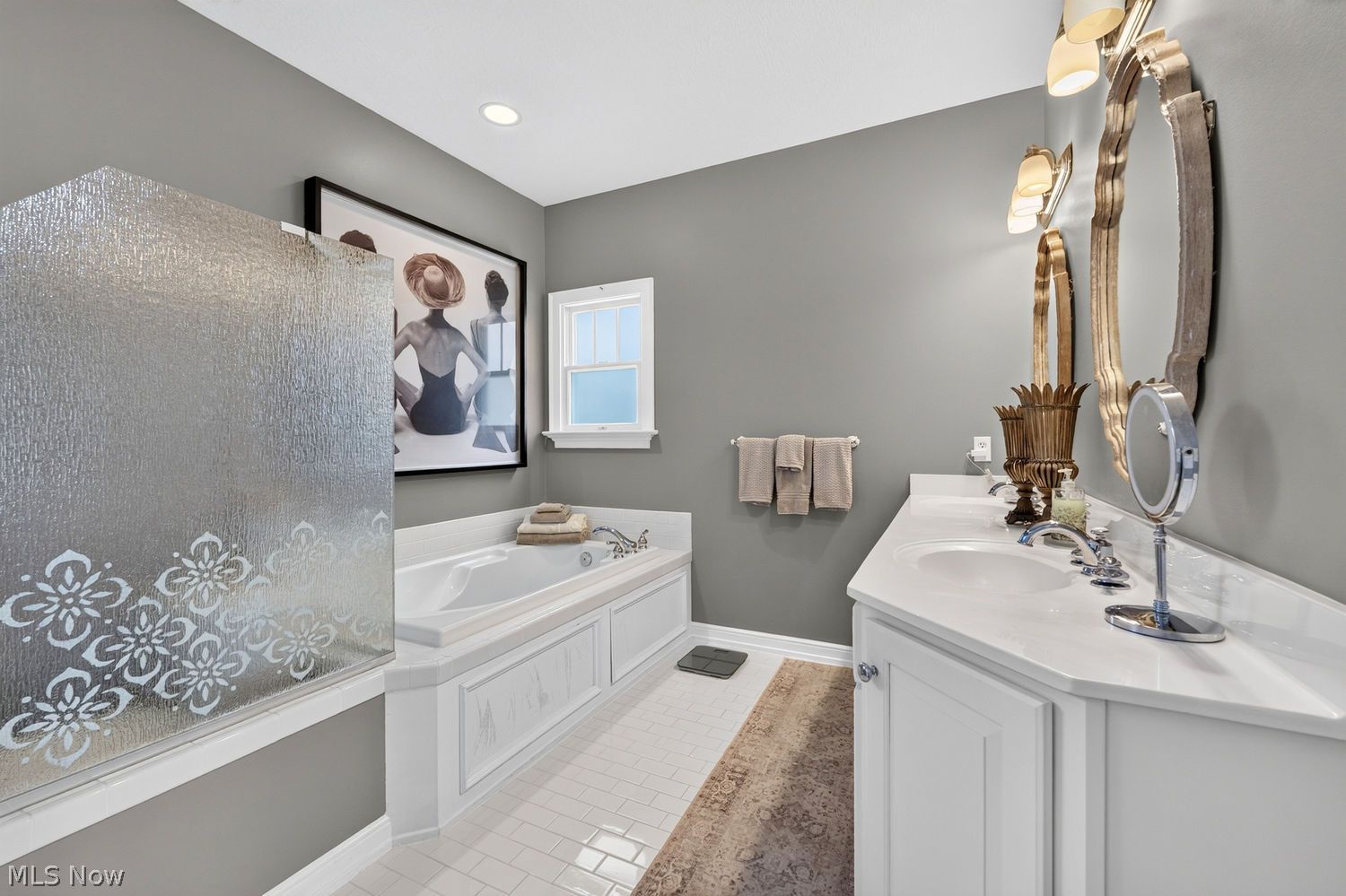 32042 Handford Boulevard Avon Lake OH 44012
