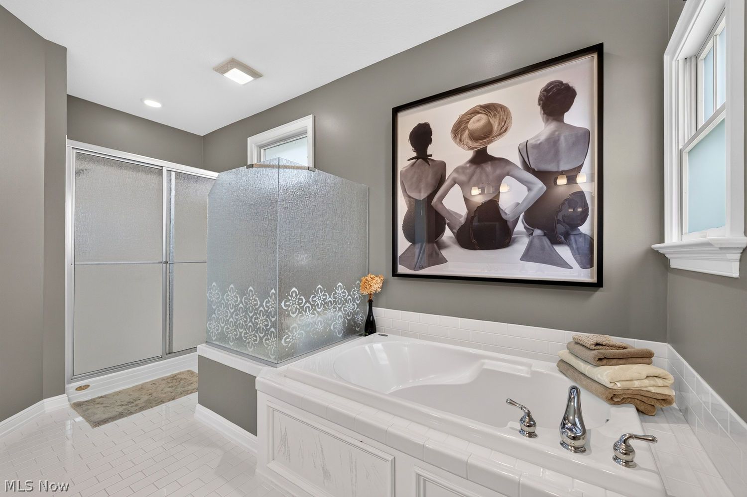 32042 Handford Boulevard Avon Lake OH 44012