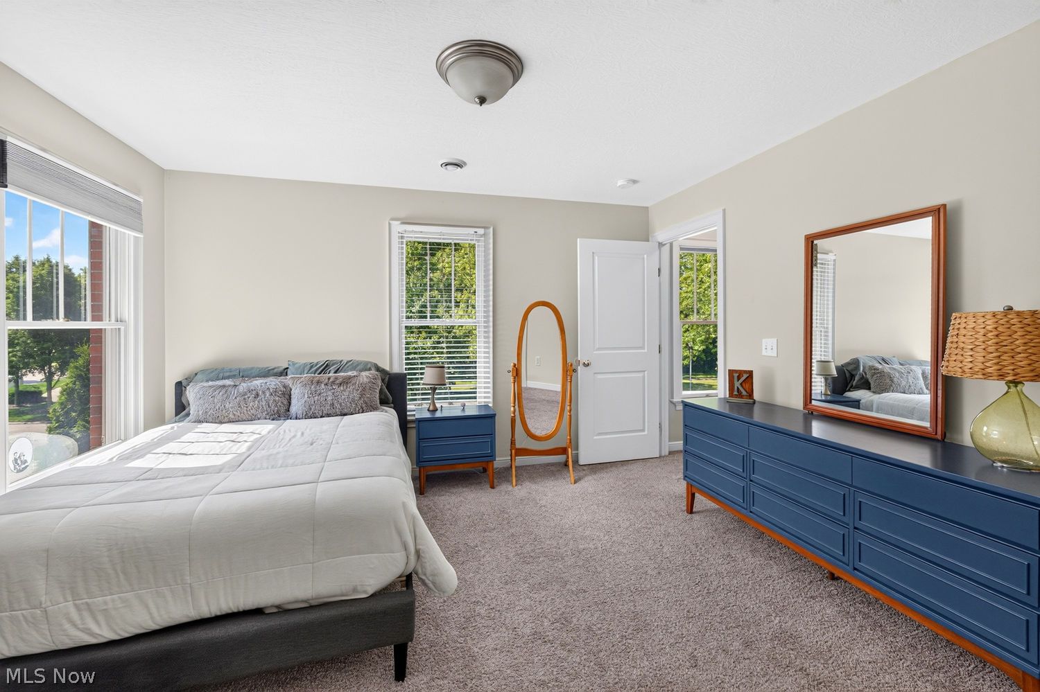 32042 Handford Boulevard Avon Lake OH 44012
