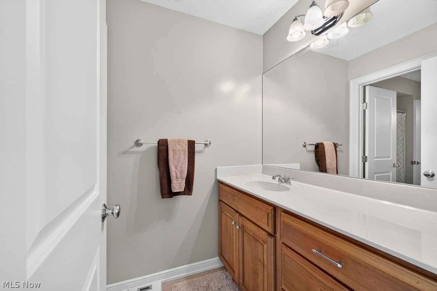 32042 Handford Boulevard Avon Lake OH 44012