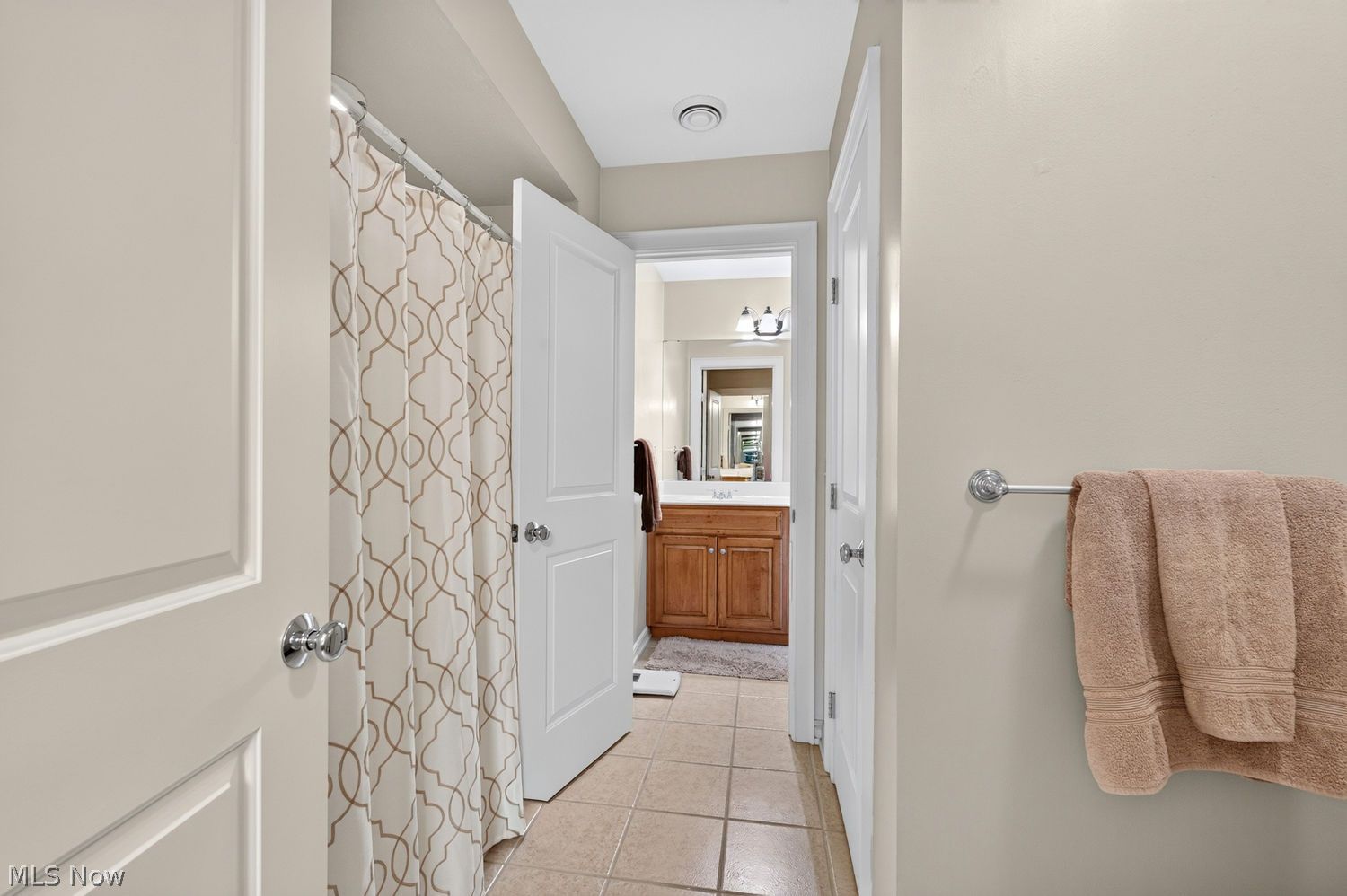 32042 Handford Boulevard Avon Lake OH 44012