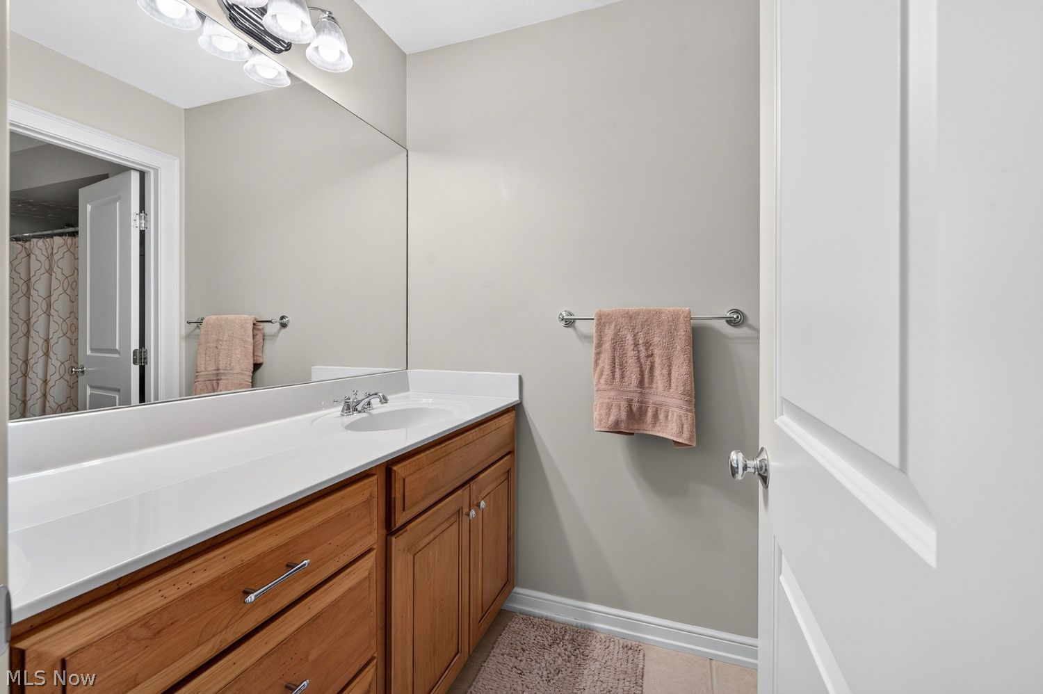 32042 Handford Boulevard Avon Lake OH 44012