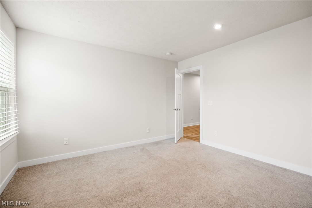 3945 Old Hickory Avenue NW Canton OH 44718