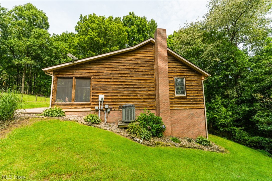 4754 Yackey Drive NW Strasburg OH 44680