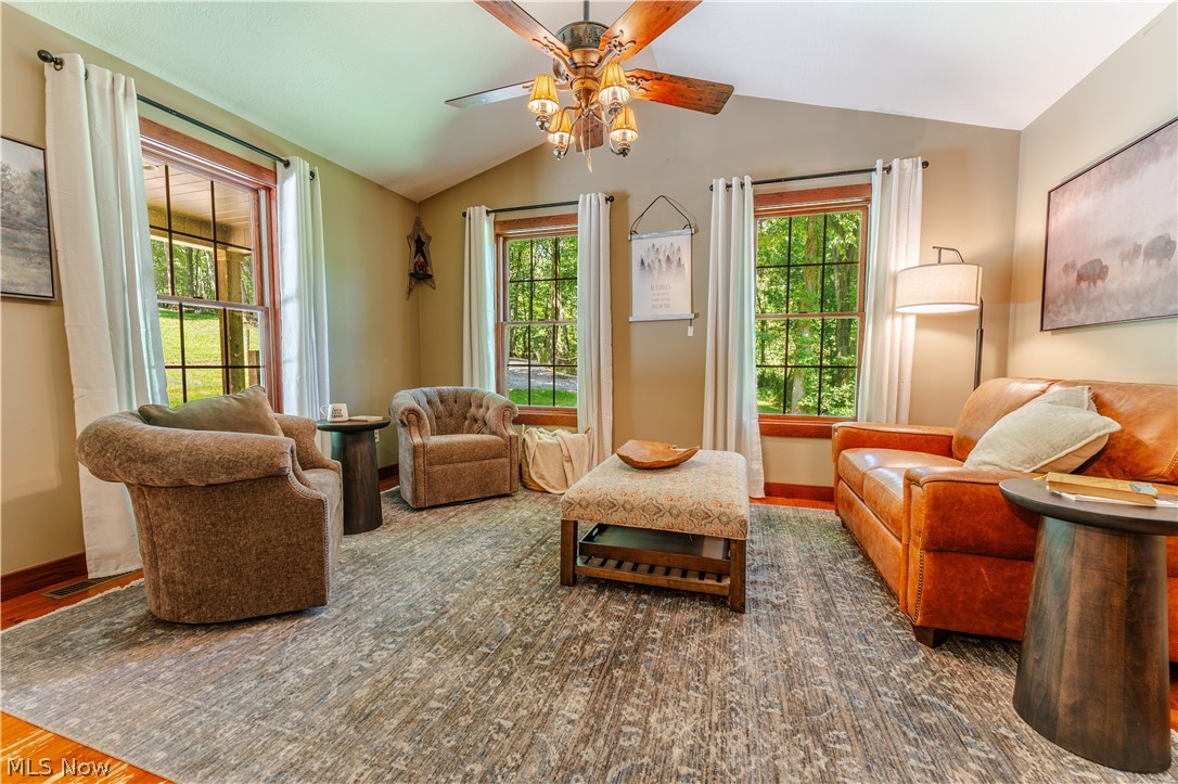 4754 Yackey Drive NW Strasburg OH 44680