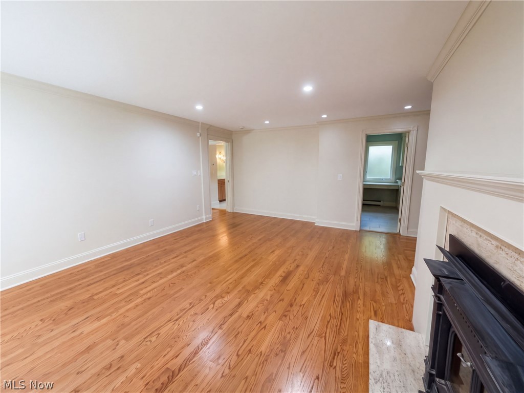 50 E Summit Street Chagrin Falls OH 44022