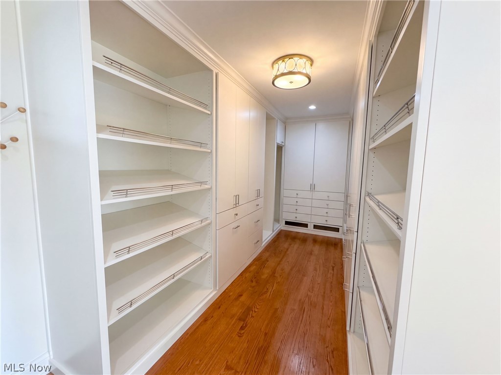 50 E Summit Street Chagrin Falls OH 44022