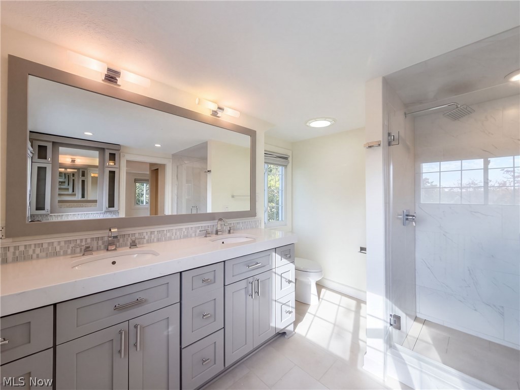 50 E Summit Street Chagrin Falls OH 44022