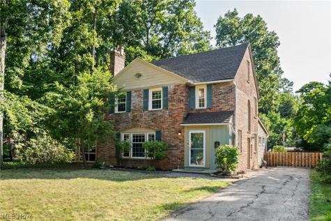 2031 Temblethurst Road South Euclid OH 44121