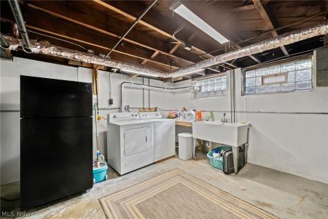 2031 Temblethurst Road South Euclid OH 44121