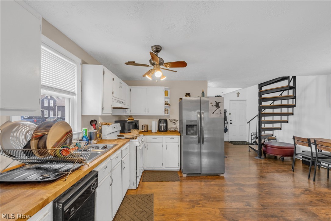 1984 W 52 Street Cleveland OH 44102