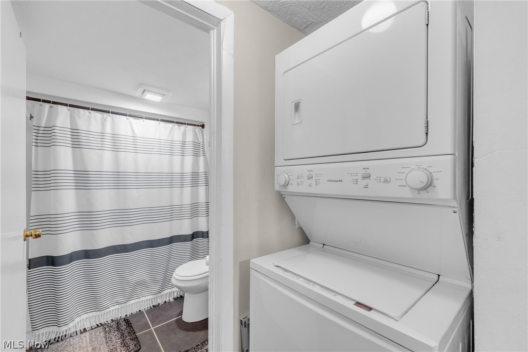1984 W 52 Street Cleveland OH 44102