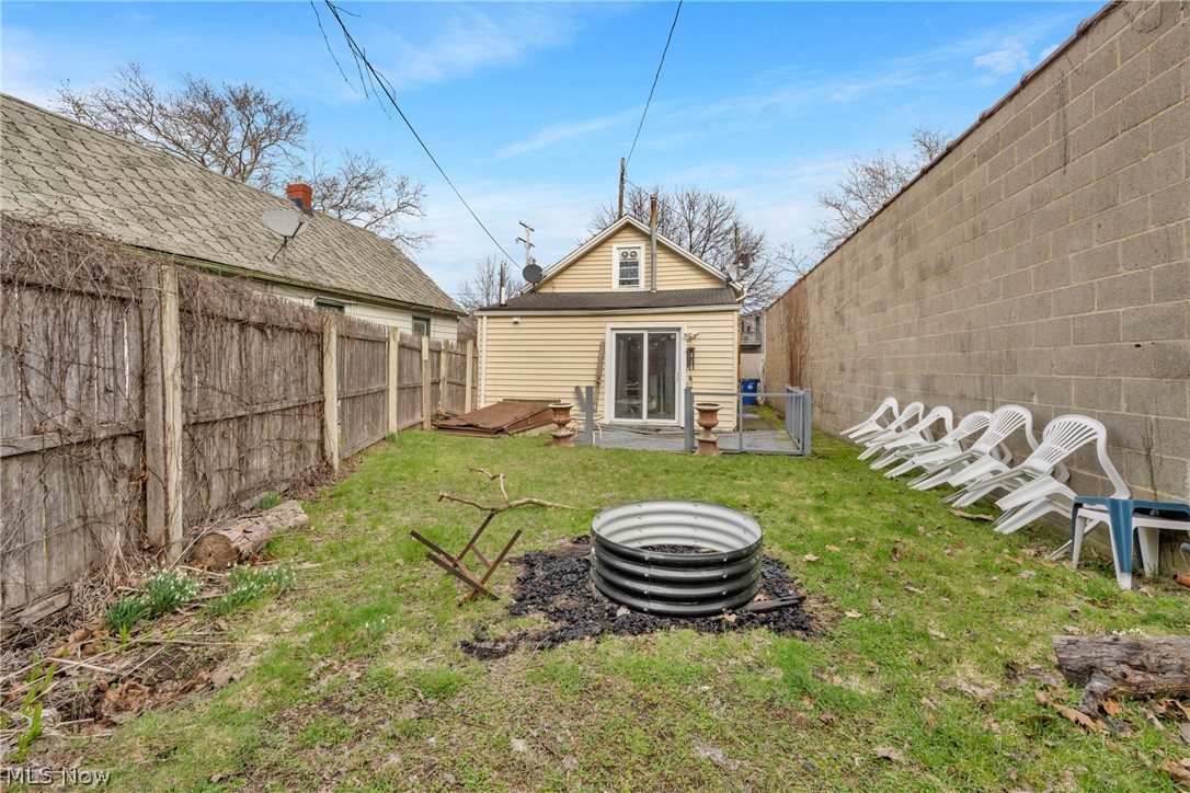 1984 W 52 Street Cleveland OH 44102