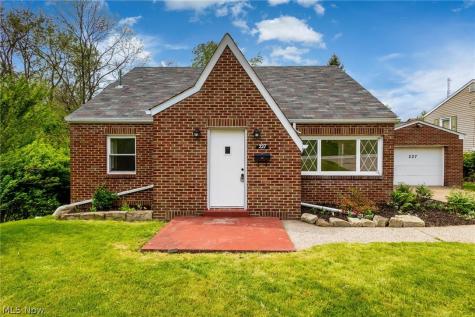 227 Norris Street Steubenville OH 43952