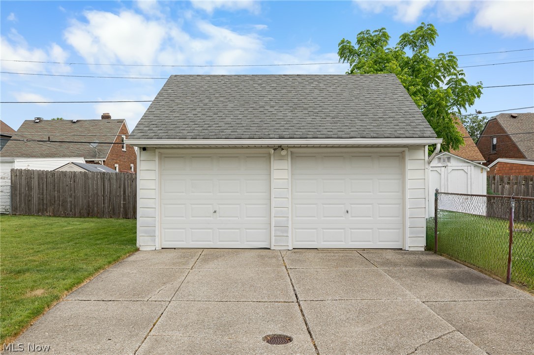 7920 Parmenter Drive Parma OH 44129