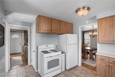 7920 Parmenter Drive Parma OH 44129