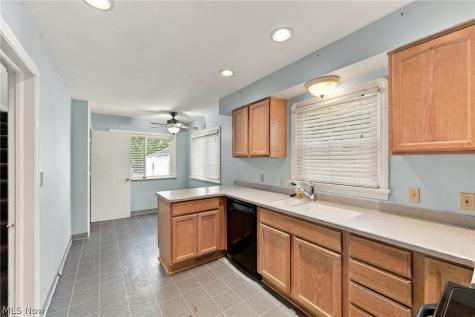 21580 Westwood Fairview Park OH 44126