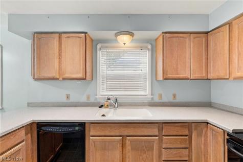 21580 Westwood Fairview Park OH 44126