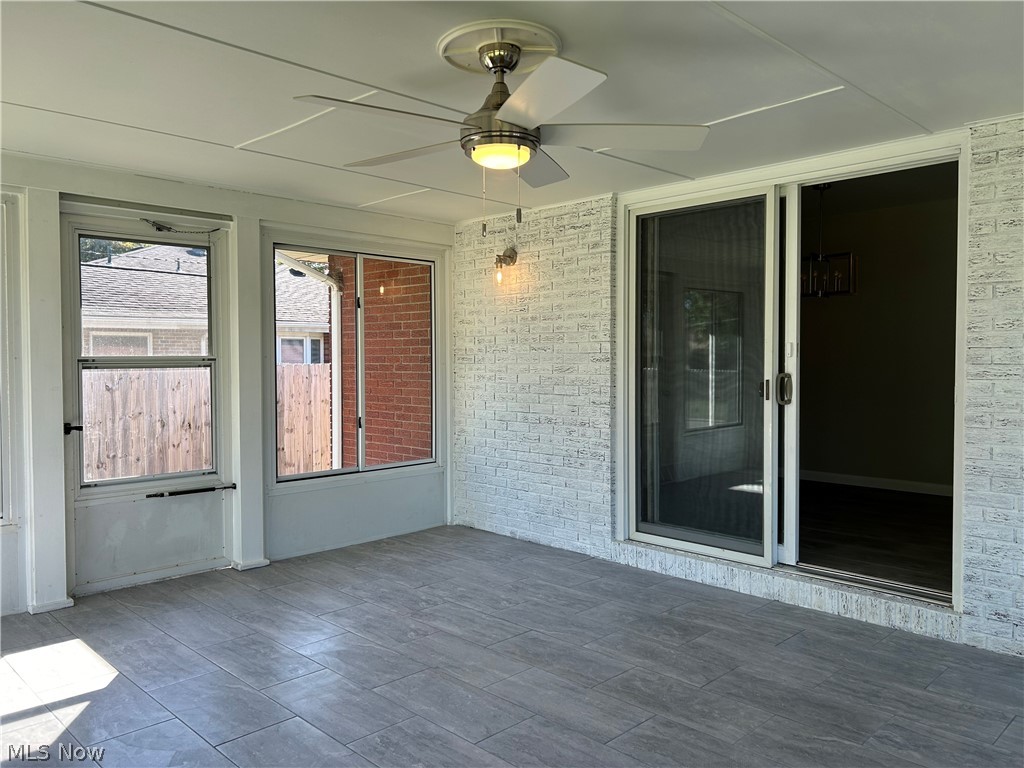 2595 Frostwood Drive Austintown OH 44515