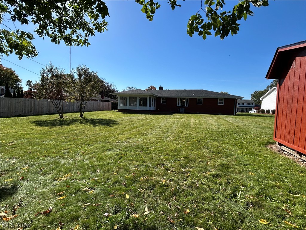 2595 Frostwood Drive Austintown OH 44515