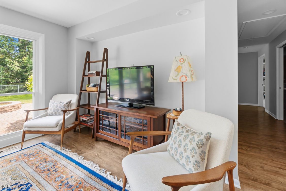 2827 Medfield Road Pepper Pike OH 44124