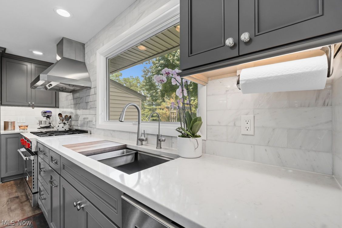 2827 Medfield Road Pepper Pike OH 44124