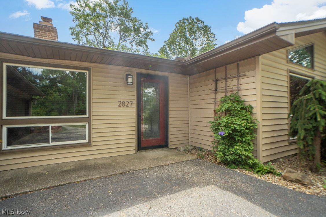2827 Medfield Road Pepper Pike OH 44124