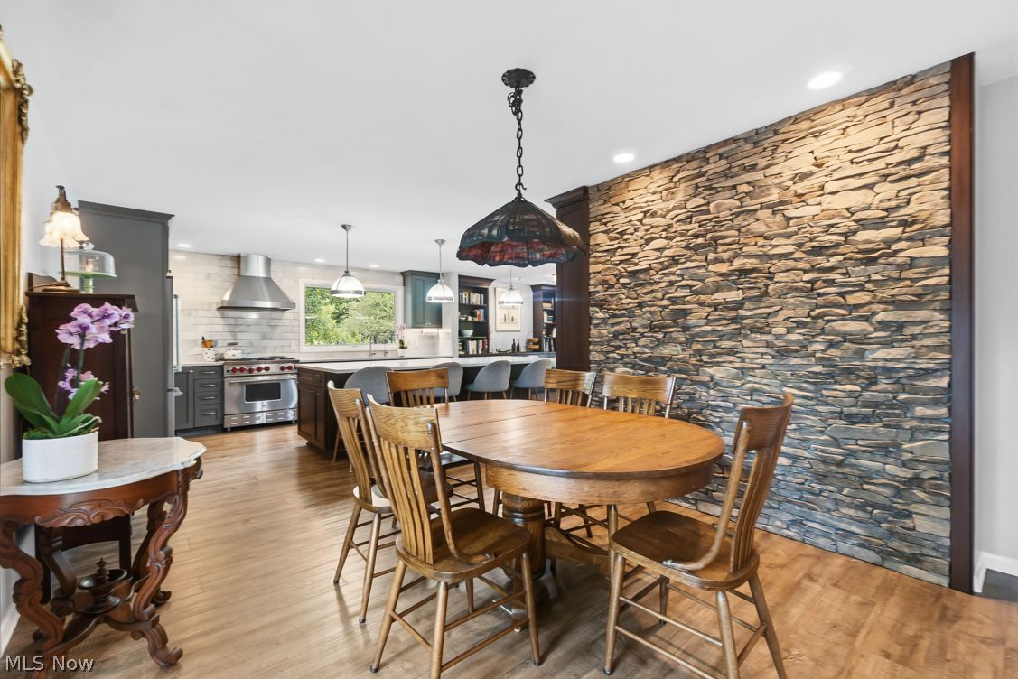 2827 Medfield Road Pepper Pike OH 44124
