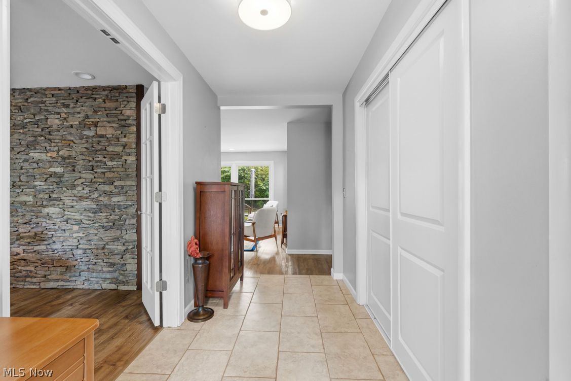 2827 Medfield Road Pepper Pike OH 44124
