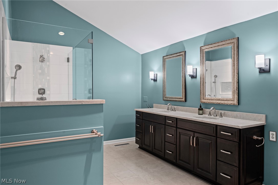 17258 Long Meadow Trail Chagrin Falls OH 44023