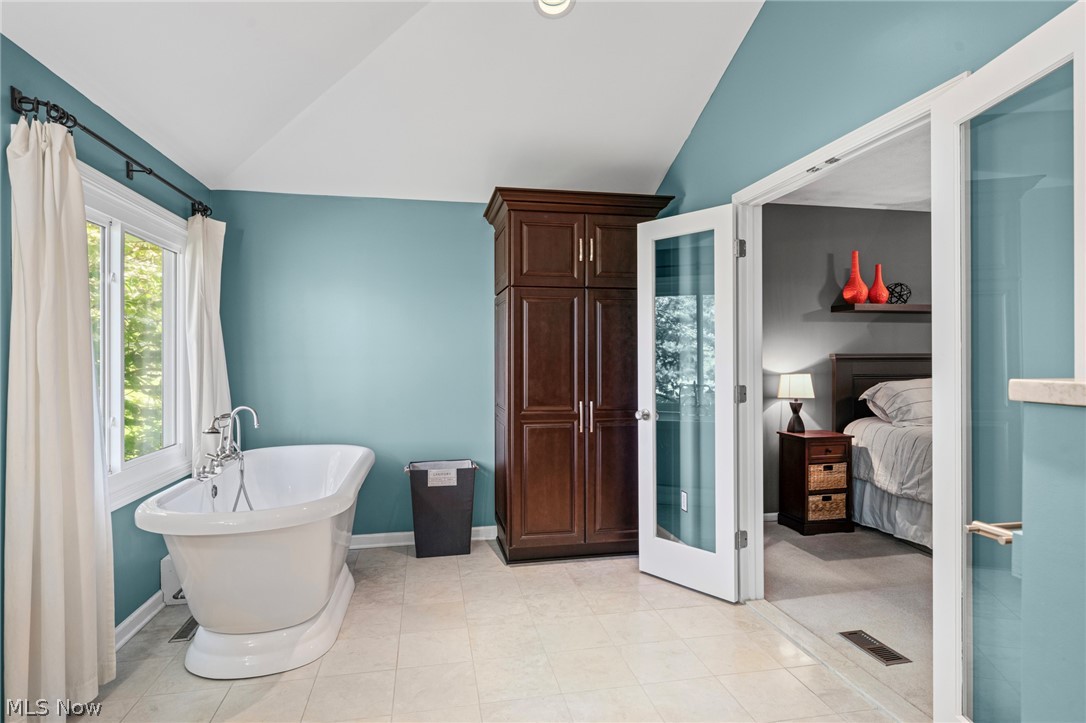 17258 Long Meadow Trail Chagrin Falls OH 44023
