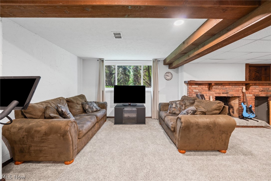 17258 Long Meadow Trail Chagrin Falls OH 44023