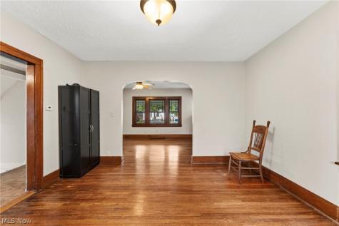 113 Longford Avenue Elyria OH 44035