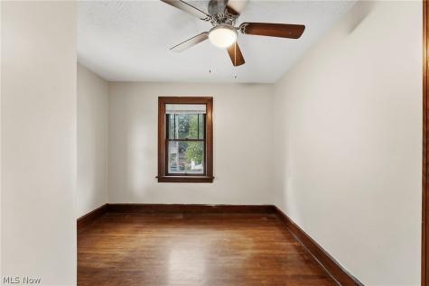 113 Longford Avenue Elyria OH 44035