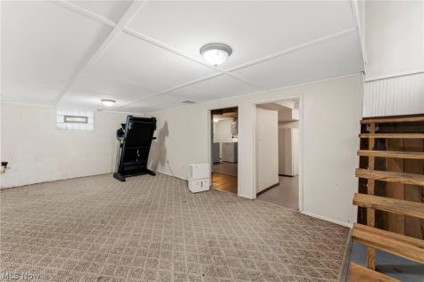 113 Longford Avenue Elyria OH 44035