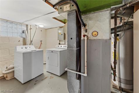 113 Longford Avenue Elyria OH 44035