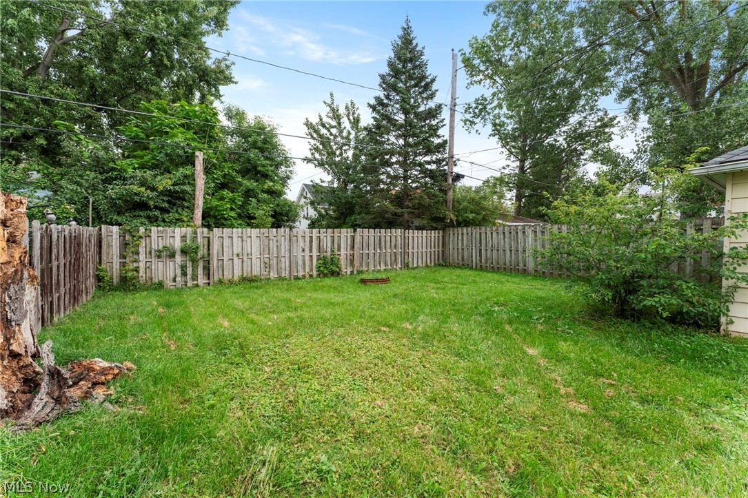 113 Longford Avenue Elyria OH 44035