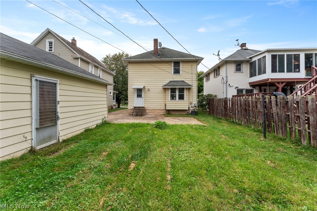 113 Longford Avenue Elyria OH 44035