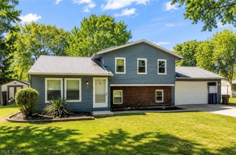 209 Oakwood Lane Seville OH 44273