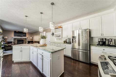 32834 Rebecca Lane Avon Lake OH 44012
